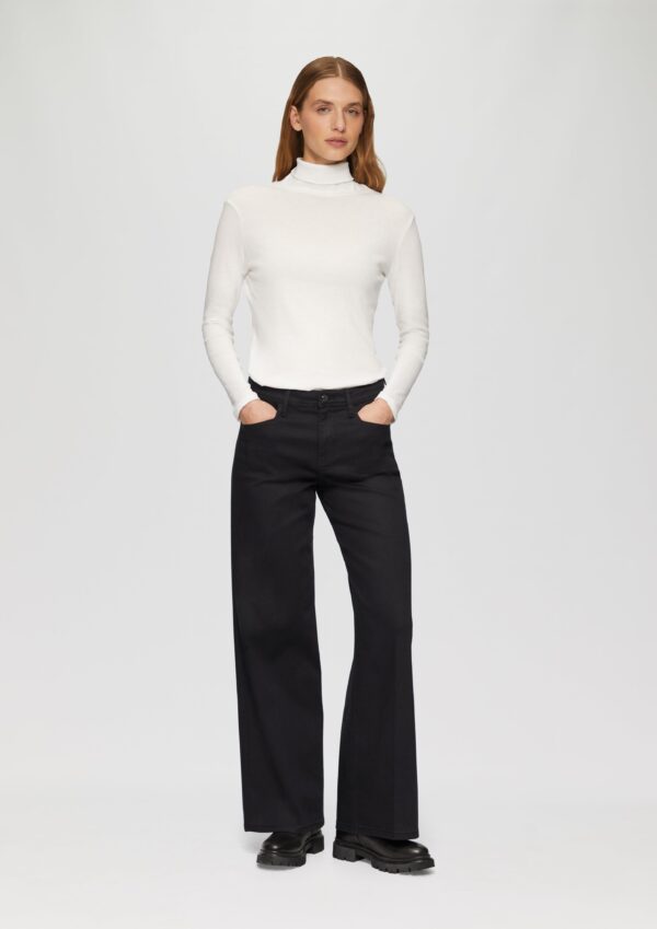 Jeans Suri / Regular Fit/ Mid Rise / Wide Leg