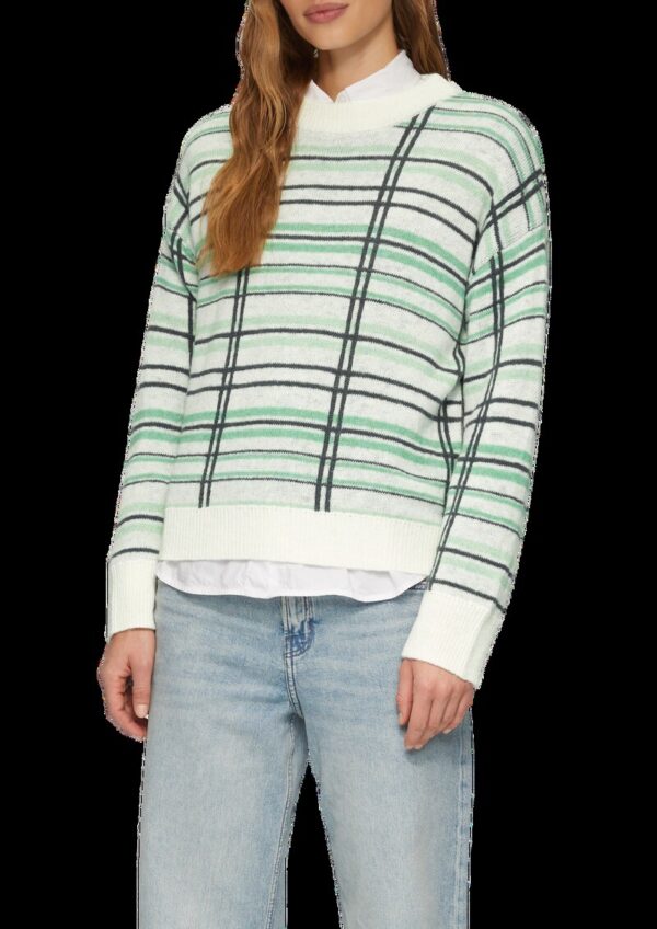 Strickpullover aus Wollmix mit Karomuster