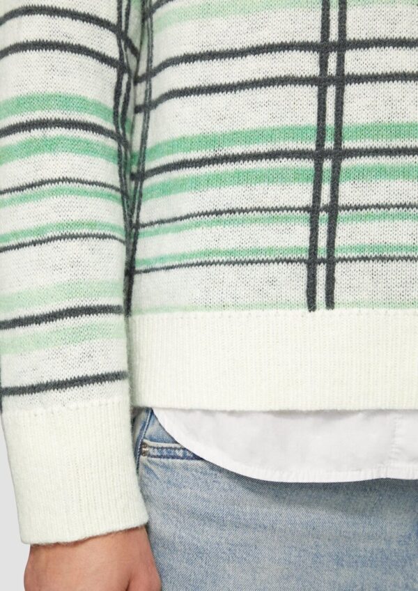 Strickpullover aus Wollmix mit Karomuster