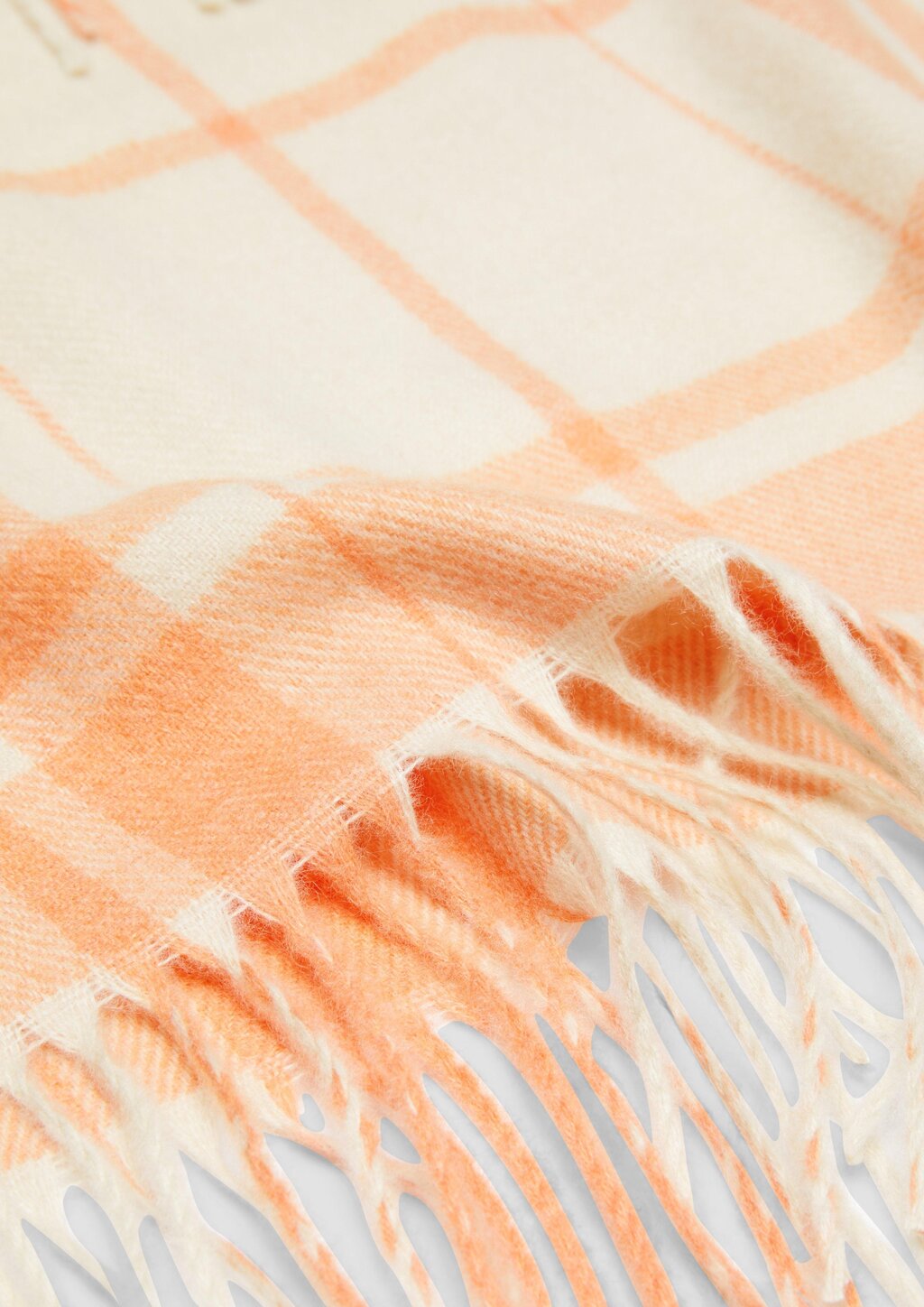 Karierter Loop-Schal mit Fransen