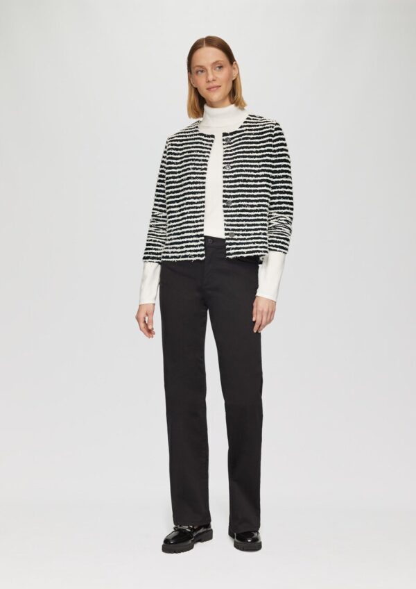 Jacke mit Musterstruktur