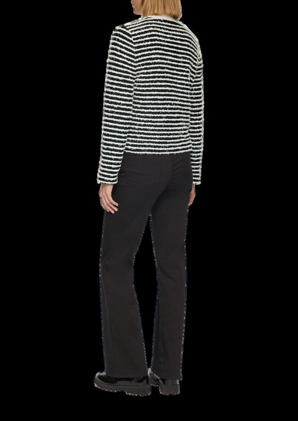 Jacke mit Musterstruktur