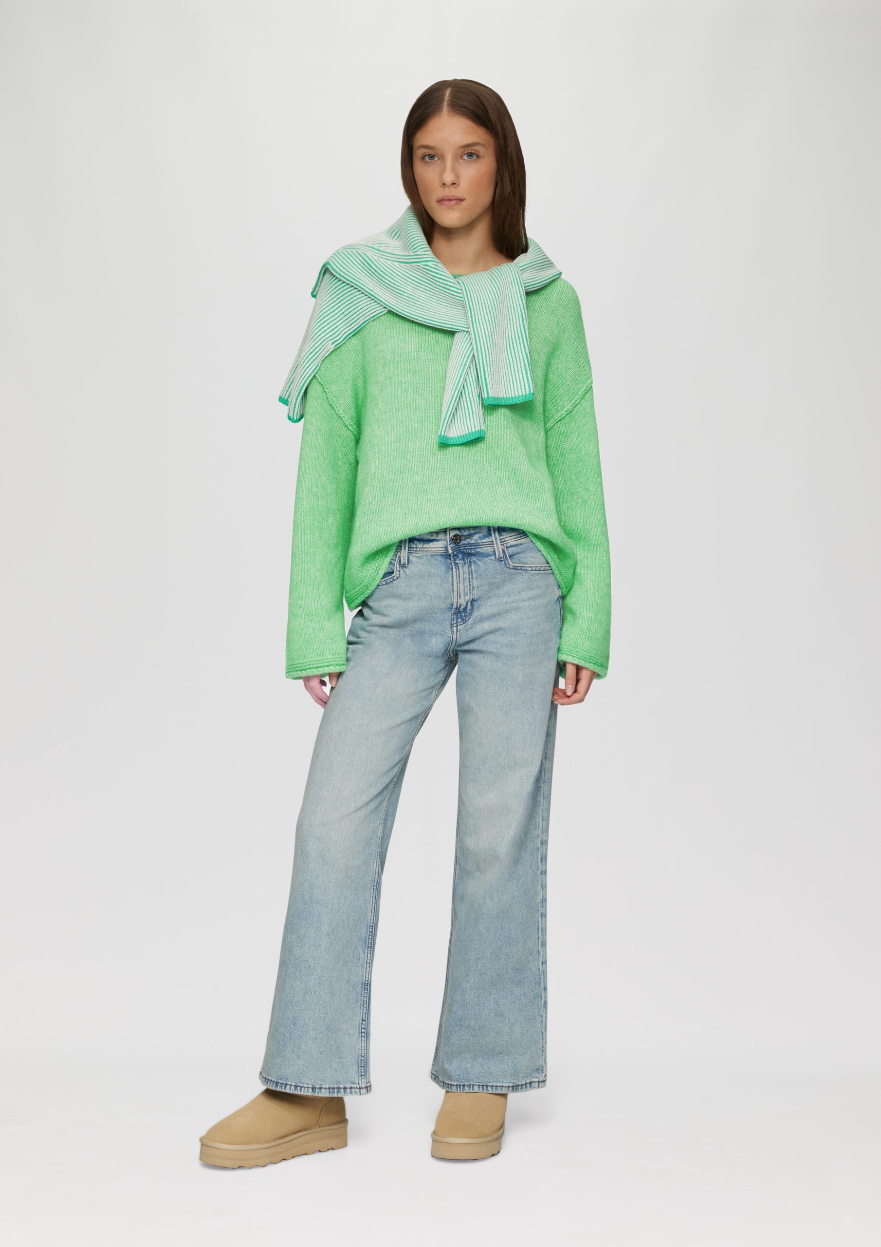 Strickpullover mit weiten Ärmeln im Relaxed Fit