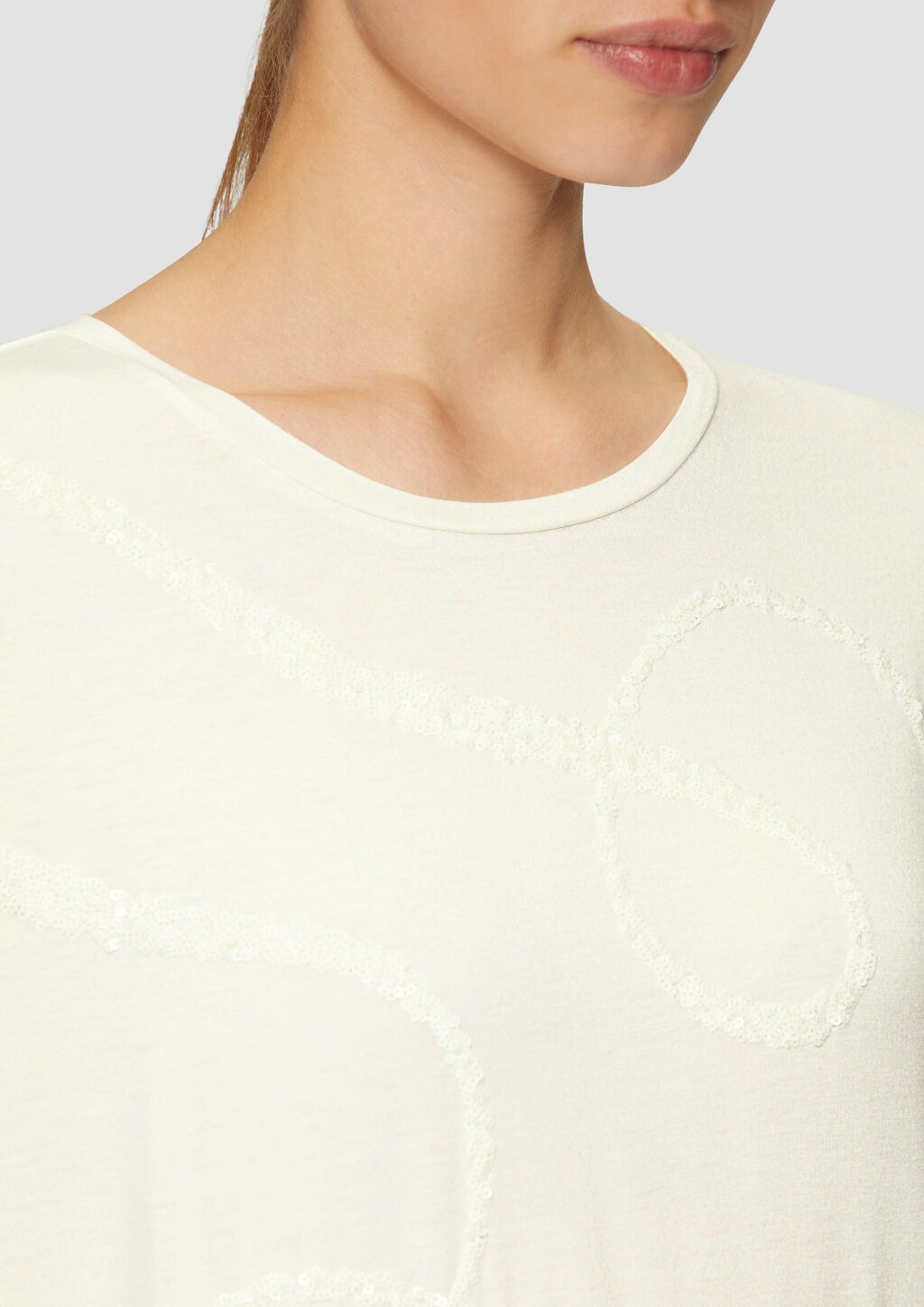 Shirt aus Viskosemix mit Pailletten