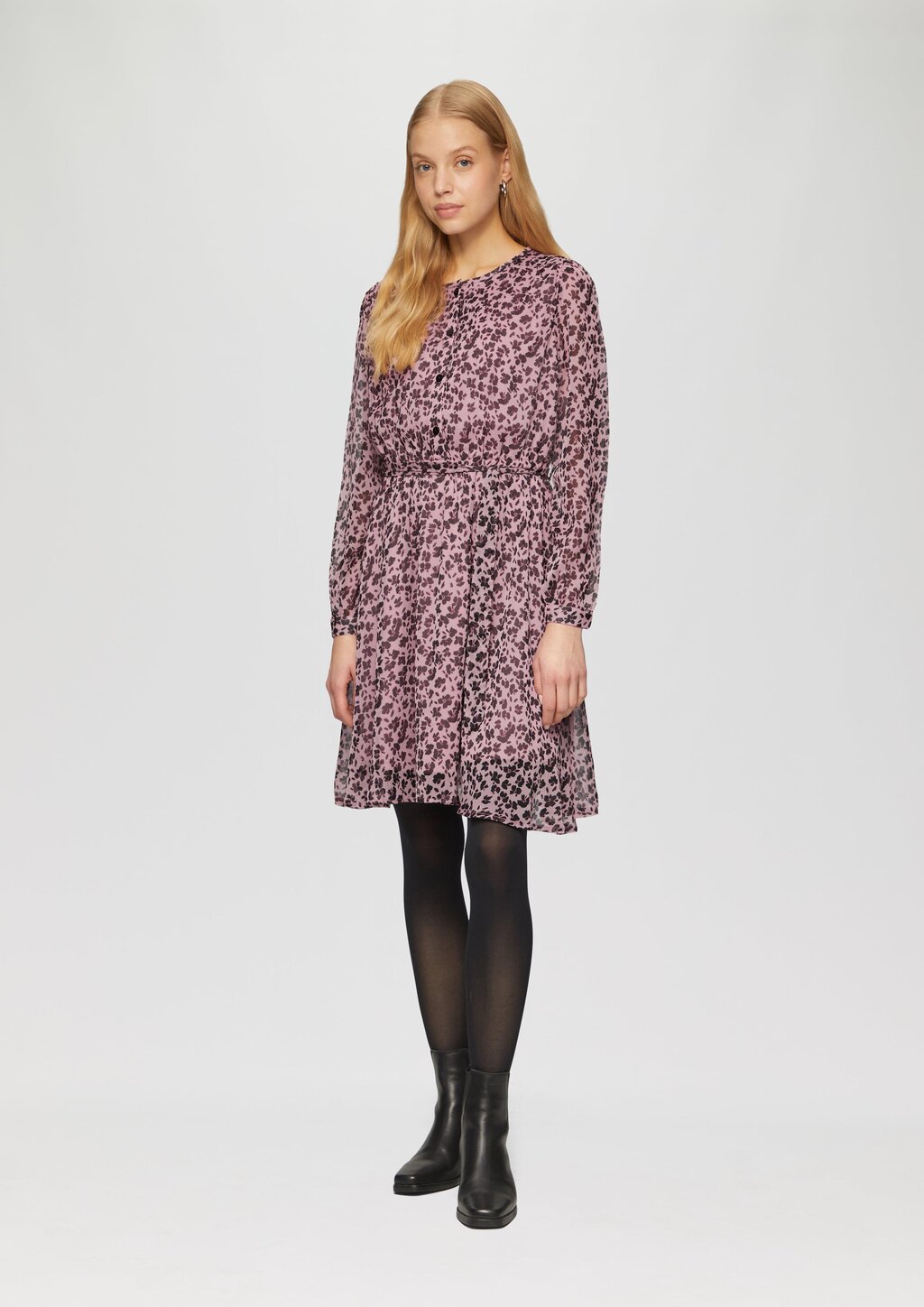 Leichtes Chiffonkleid mit All-over-Print