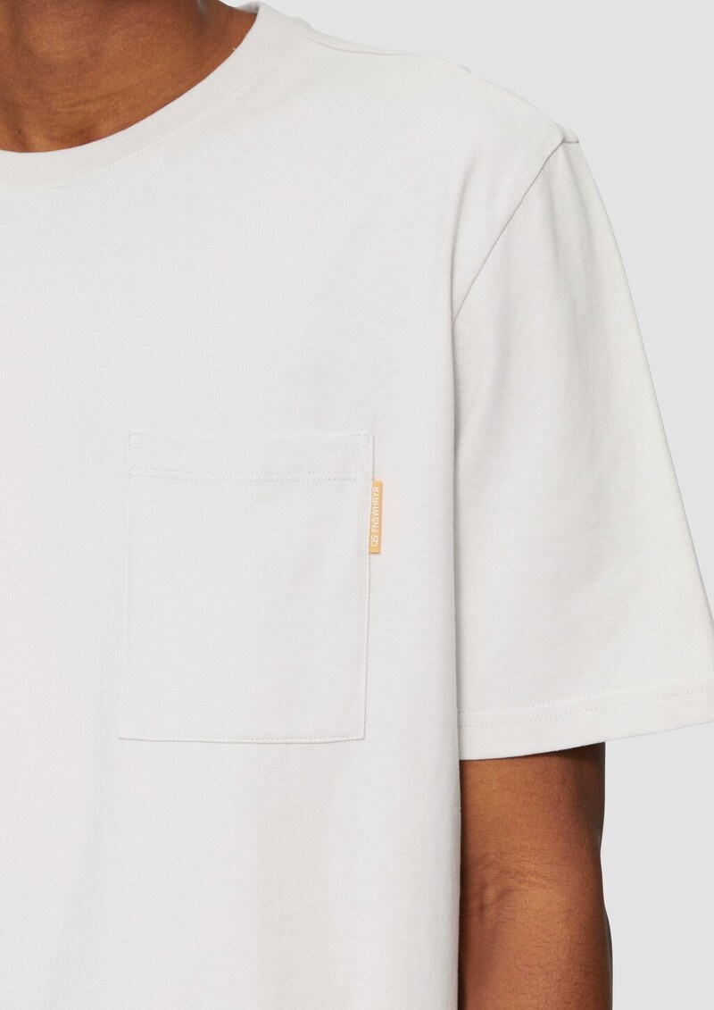 T-Shirt mit Brusttasche