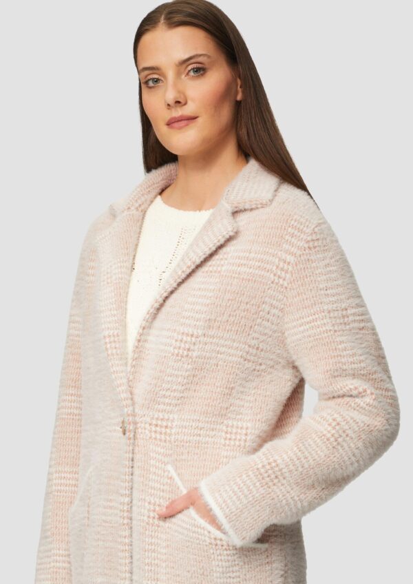 Kuscheliger Strickmantel in Jacquard-Optik