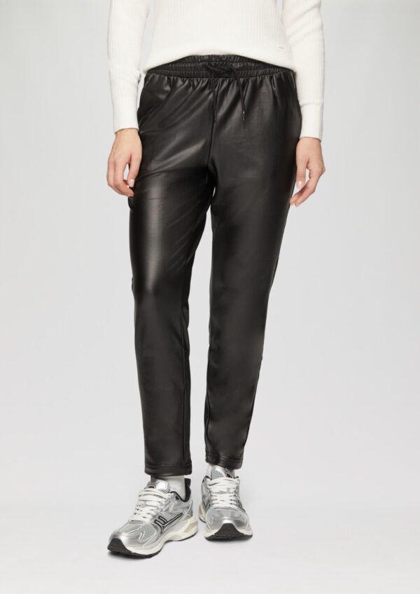 Joggerstyle in Lederoptik