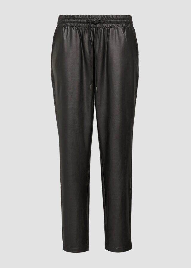 Joggerstyle in Lederoptik