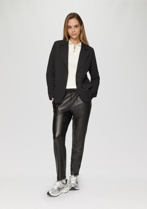 Joggerstyle in Lederoptik