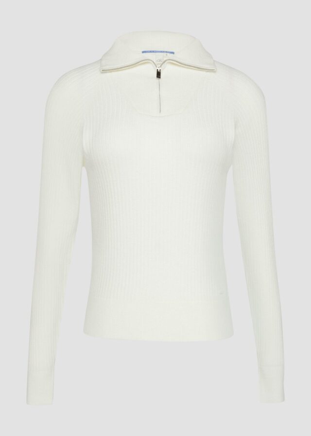 Schmaler Pullover mit Troyer-Kragen