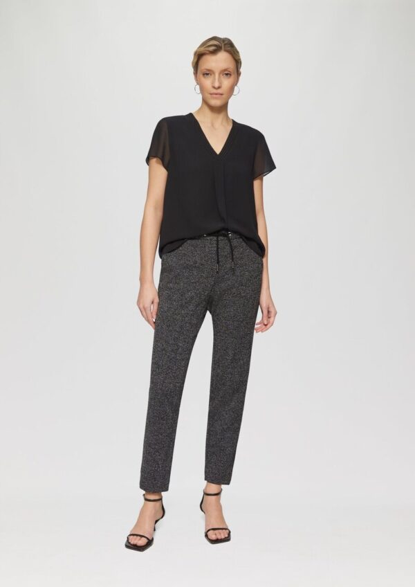 Jogpants mit Elastikbund und Fischgrat-Struktur