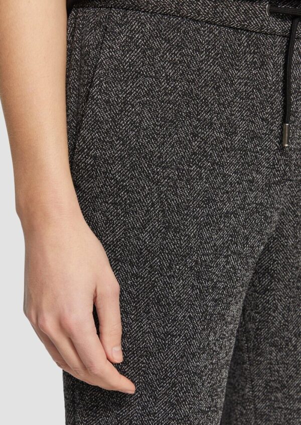 Jogpants mit Elastikbund und Fischgrat-Struktur