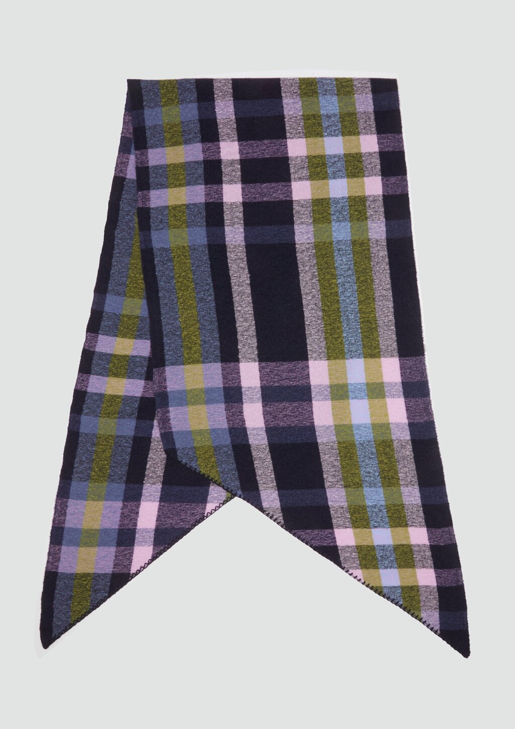 Schal mit Karomuster