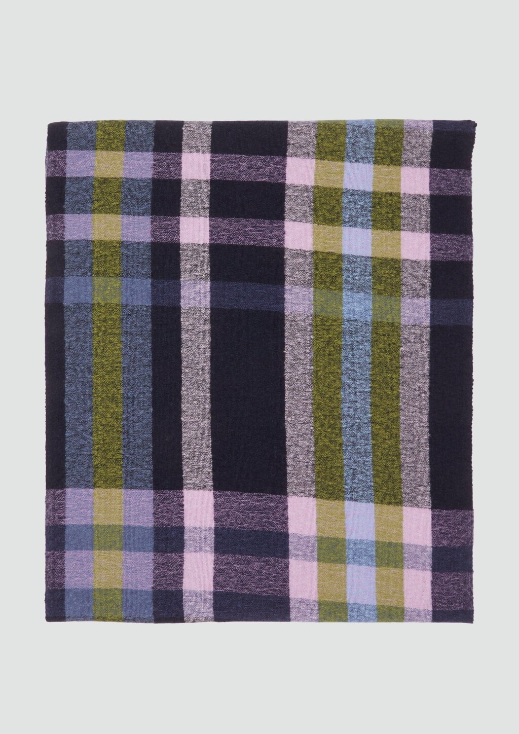 Schal mit Karomuster