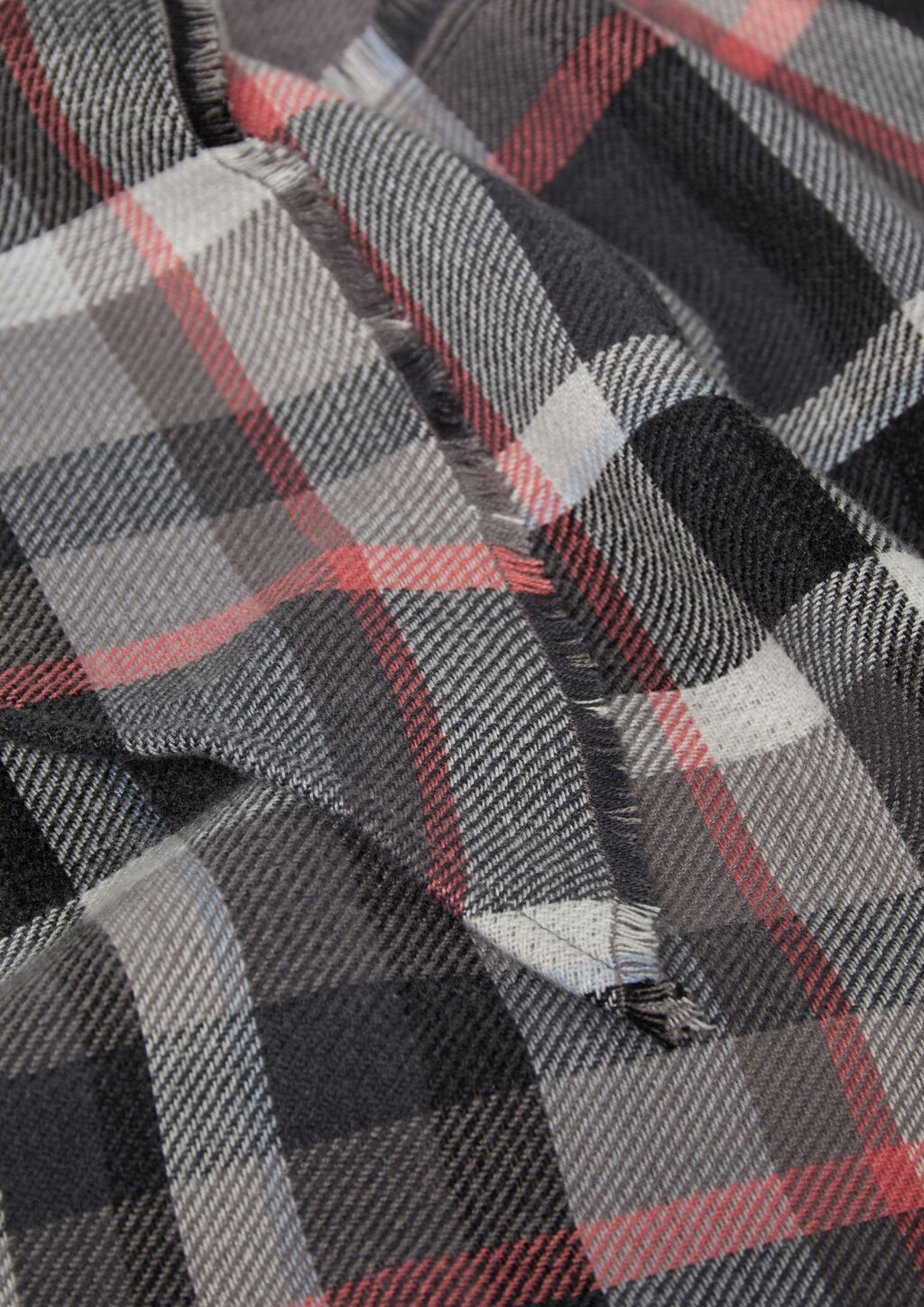 Weicher Schal aus Viskosemix