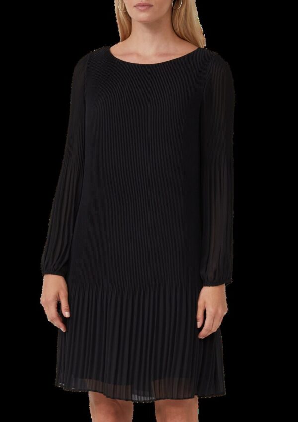 Plissiertes Chiffonkleid