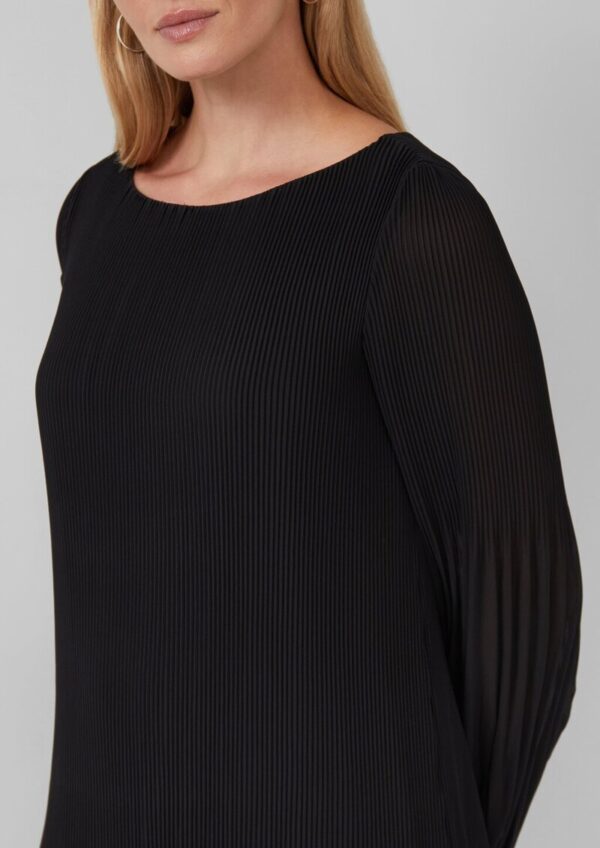 Plissiertes Chiffonkleid