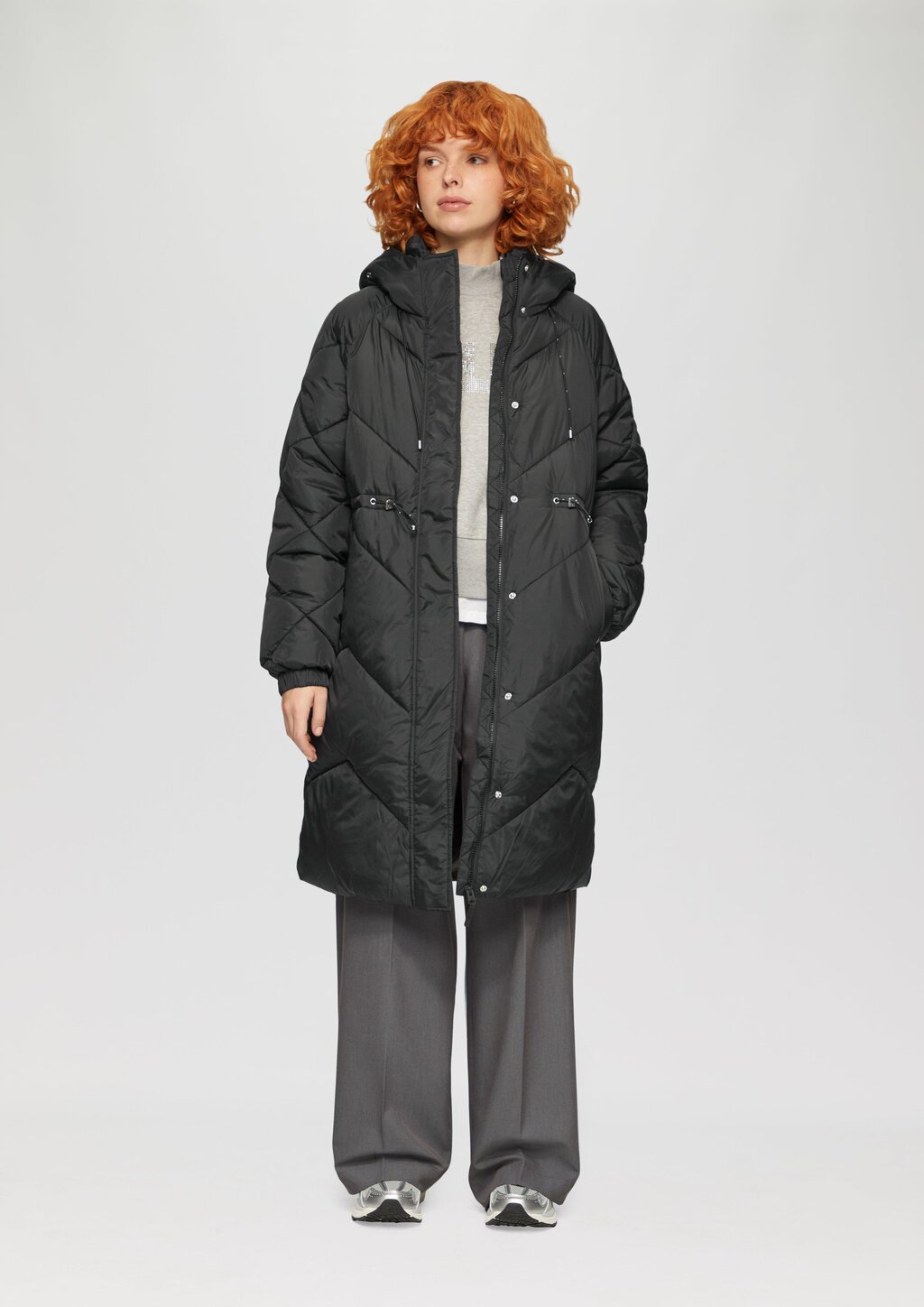 Steppmantel mit Kapuze