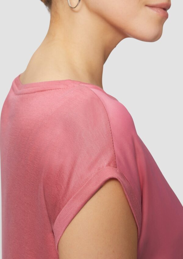 Fabricmix-Jerseyshirt in schimmernder Optik