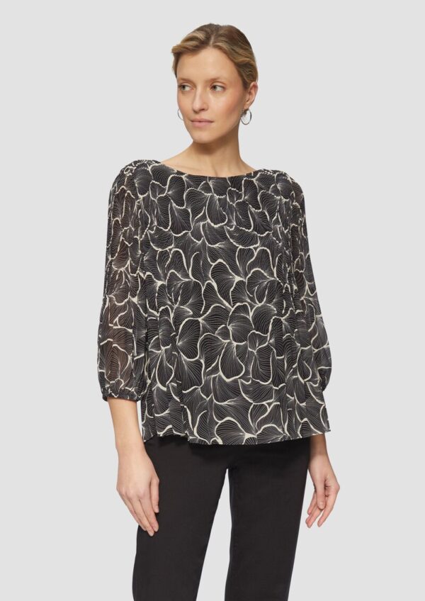 Bluse in feinem Plisée mit abstrakter Musterung