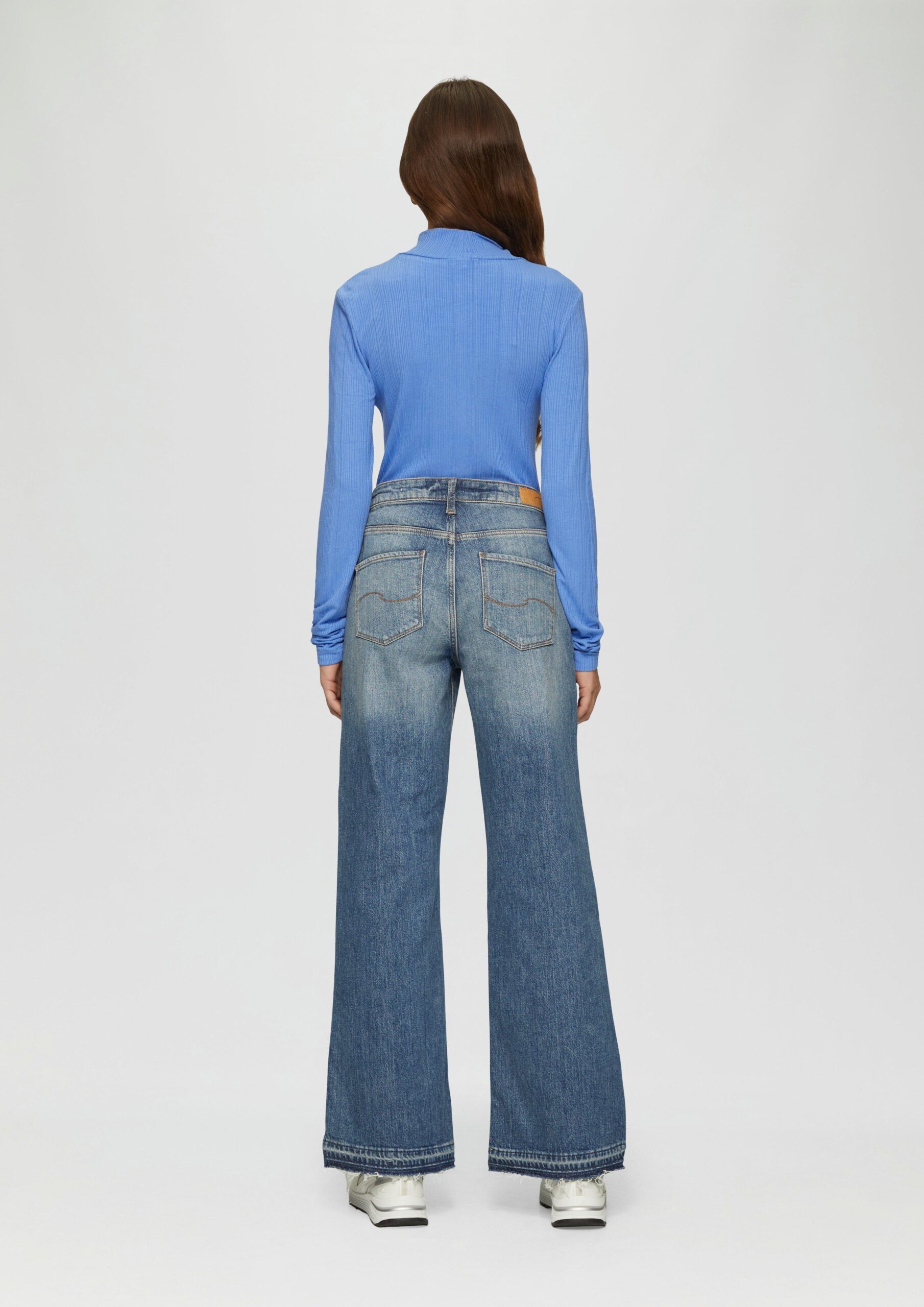 Rippshirt im Slim Fit aus Viskosemix