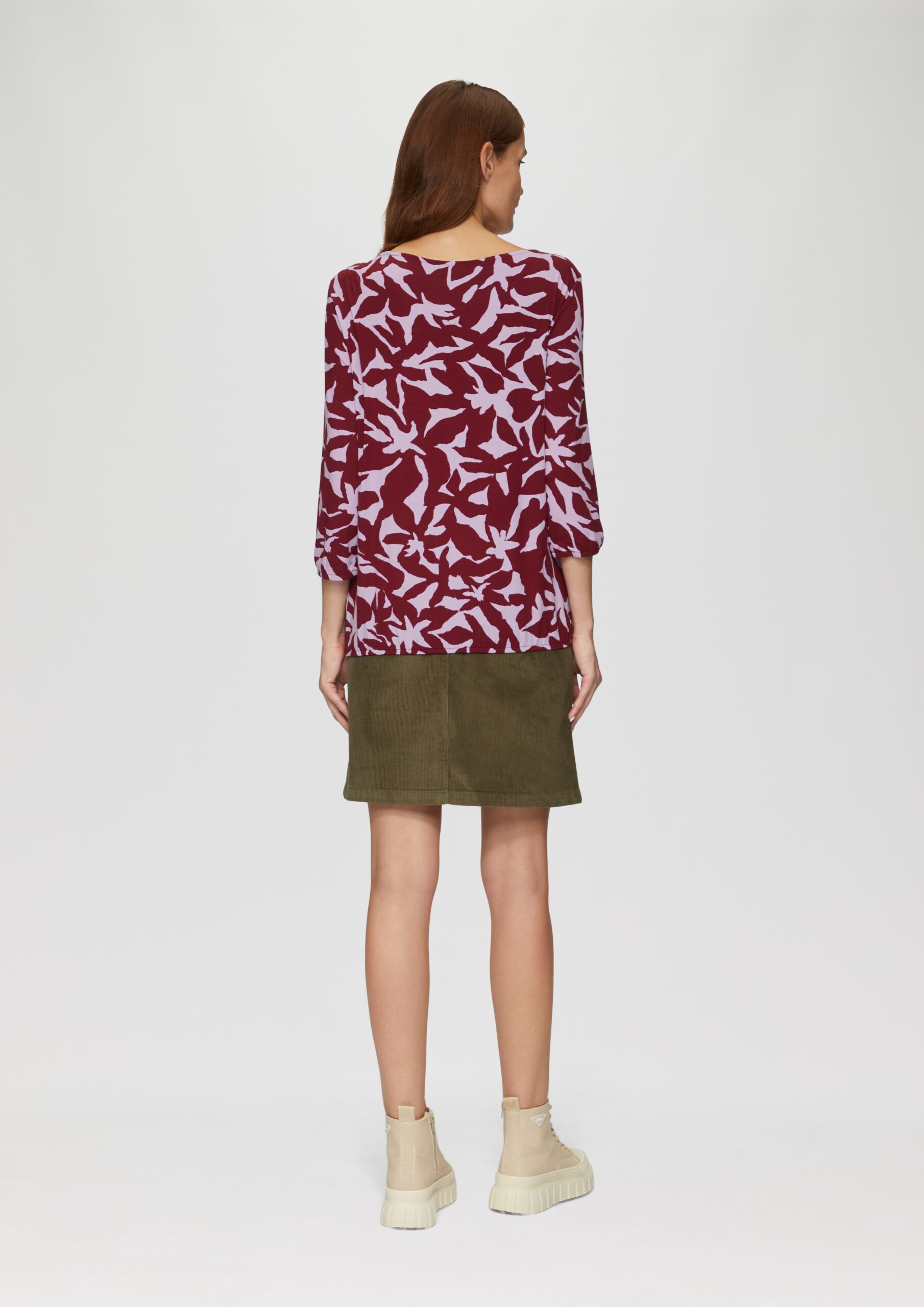 Shirt mit All-over-Print aus Viskosestretch