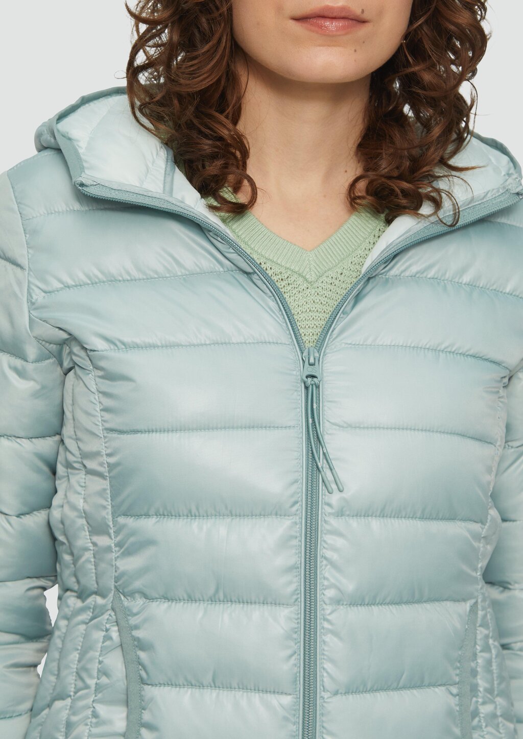 Steppjacke mit Kapuze