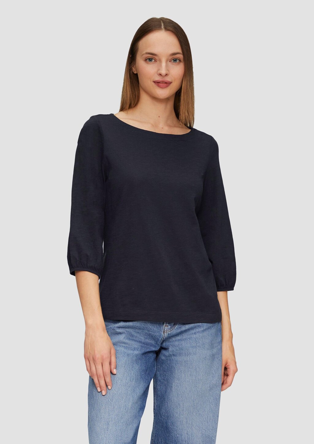 Baumwollshirt mit U-Boot-Ausschnitt