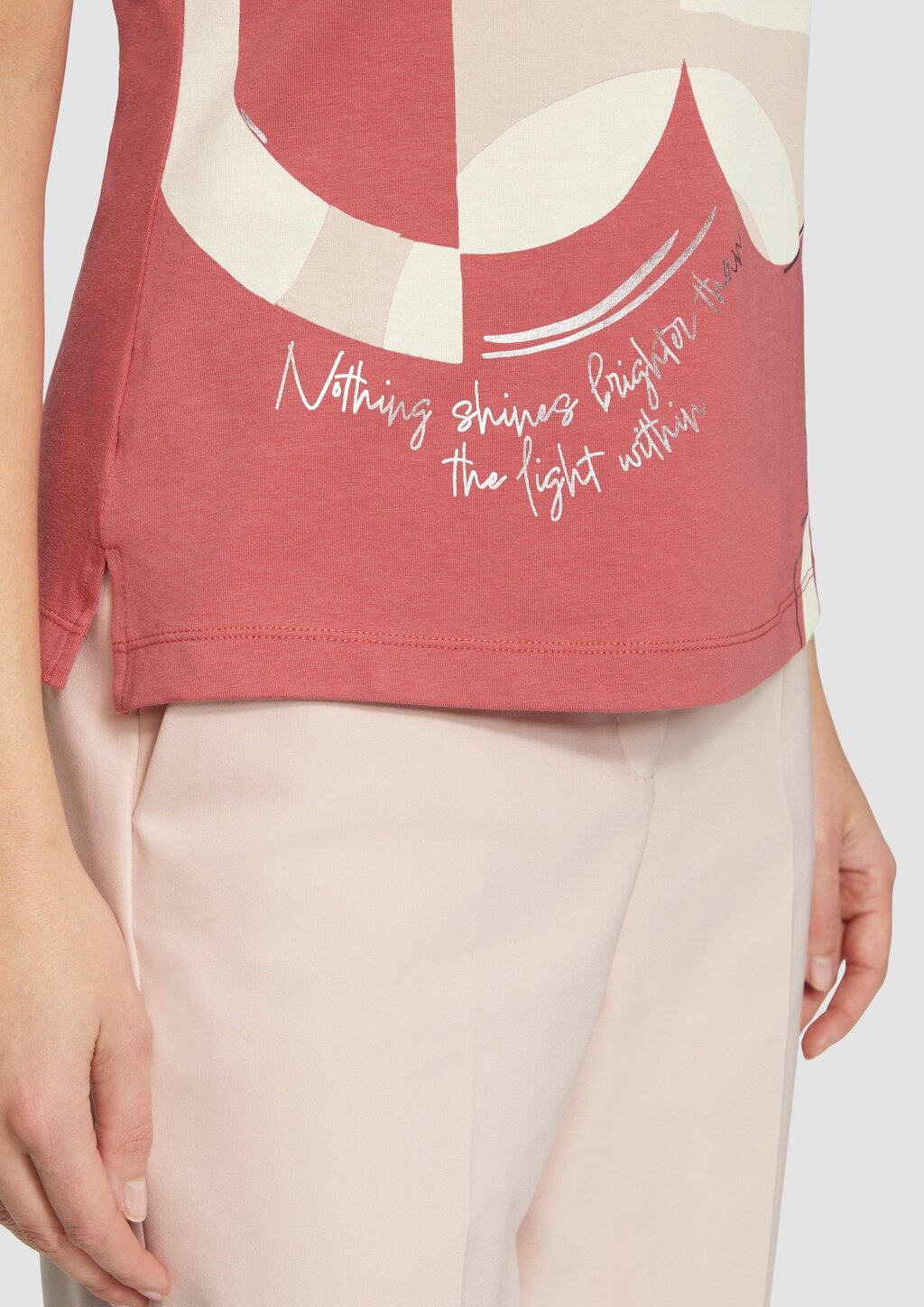 T-Shirt mit Frontprint