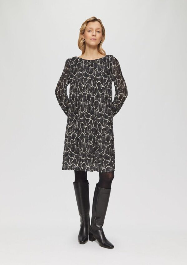 Plissiertes Kleid aus Chiffon