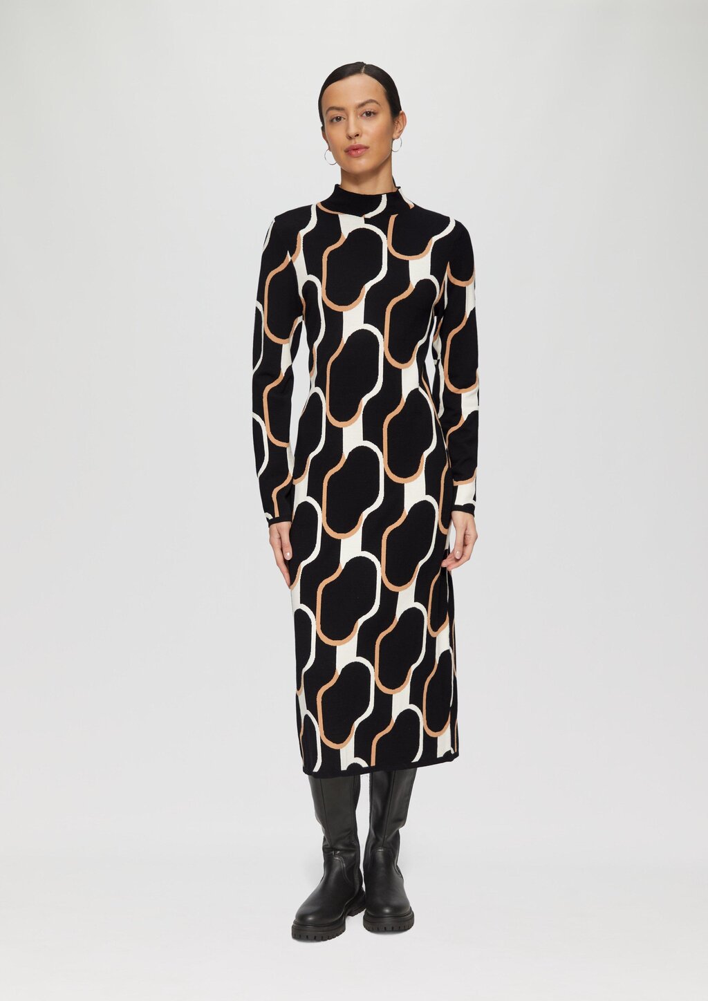 Strick-Kleid mit Stehkragen