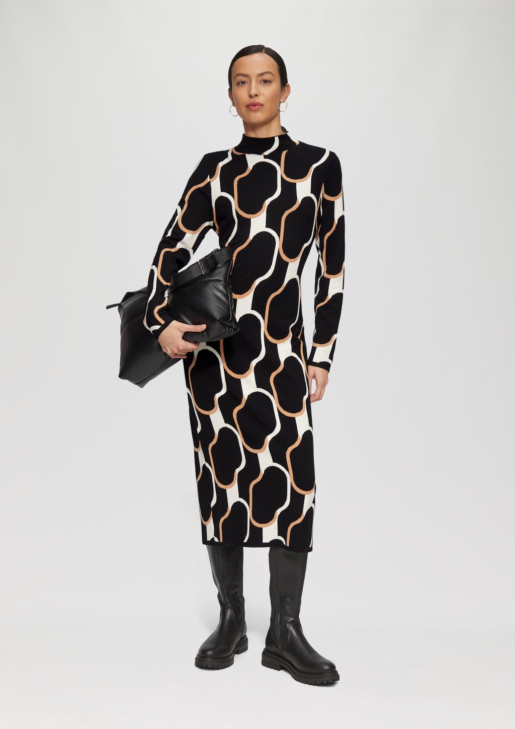 Strick-Kleid mit Stehkragen