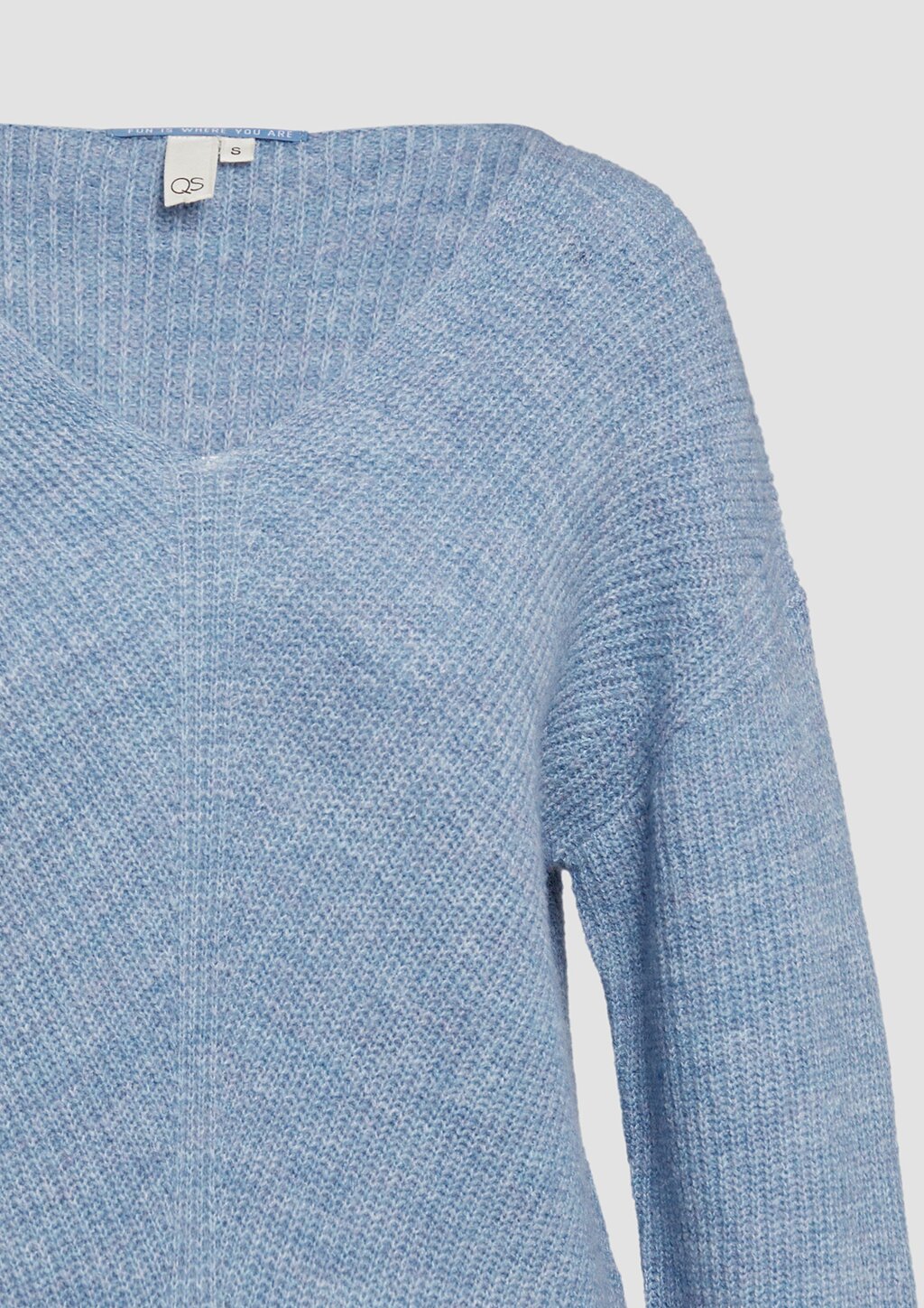 Weicher Pullover mit Rippstruktur