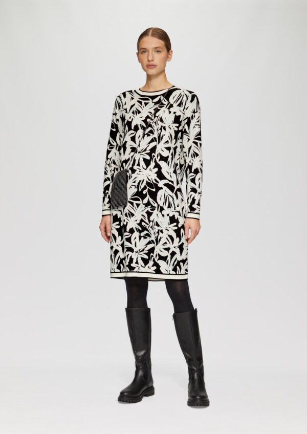 Strickkleid mit Intarsienmuster