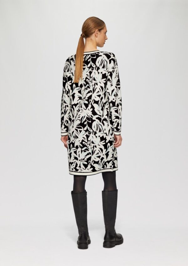 Strickkleid mit Intarsienmuster