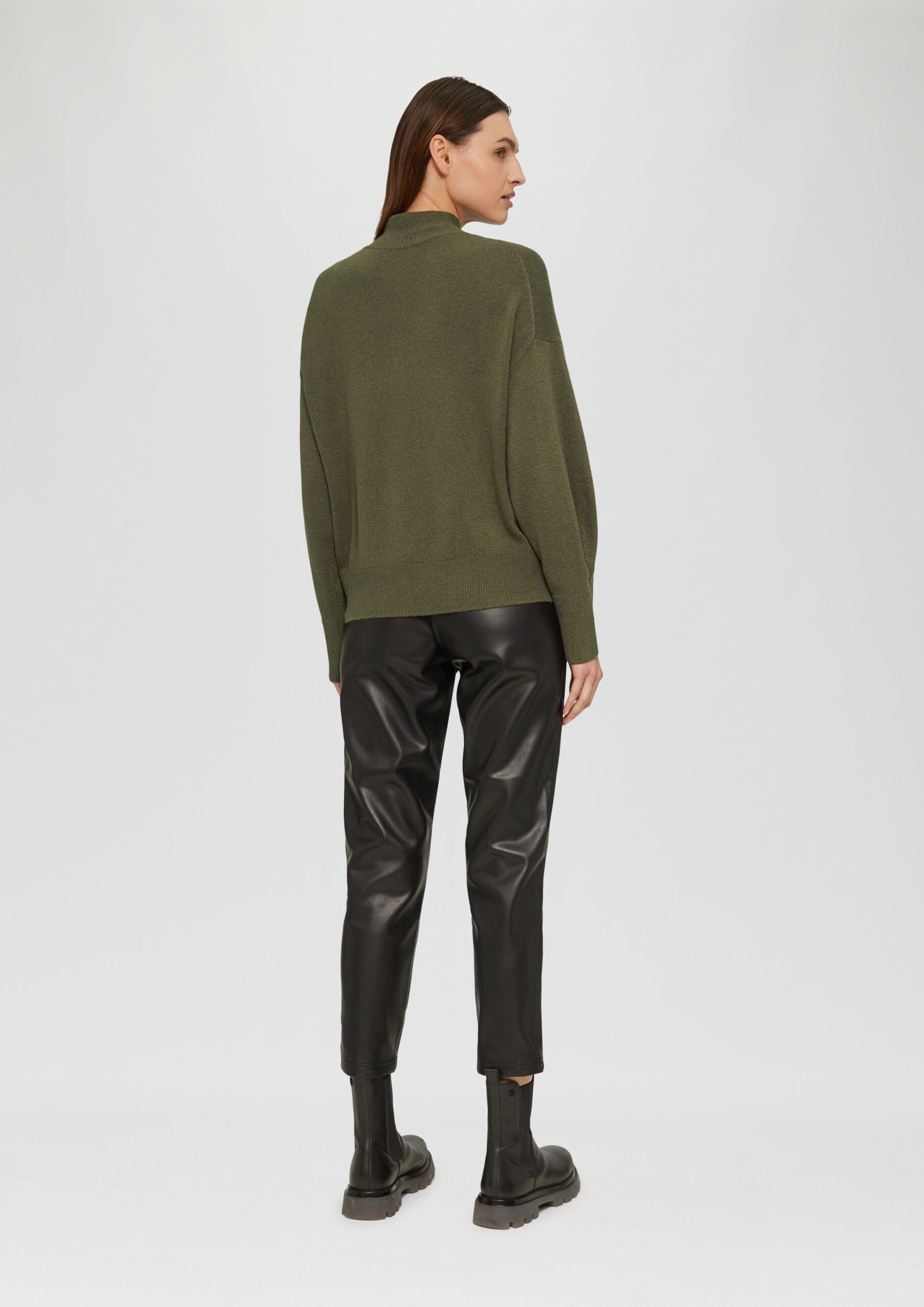 Strickpullover im Relaxed Fit mit Stehkragen