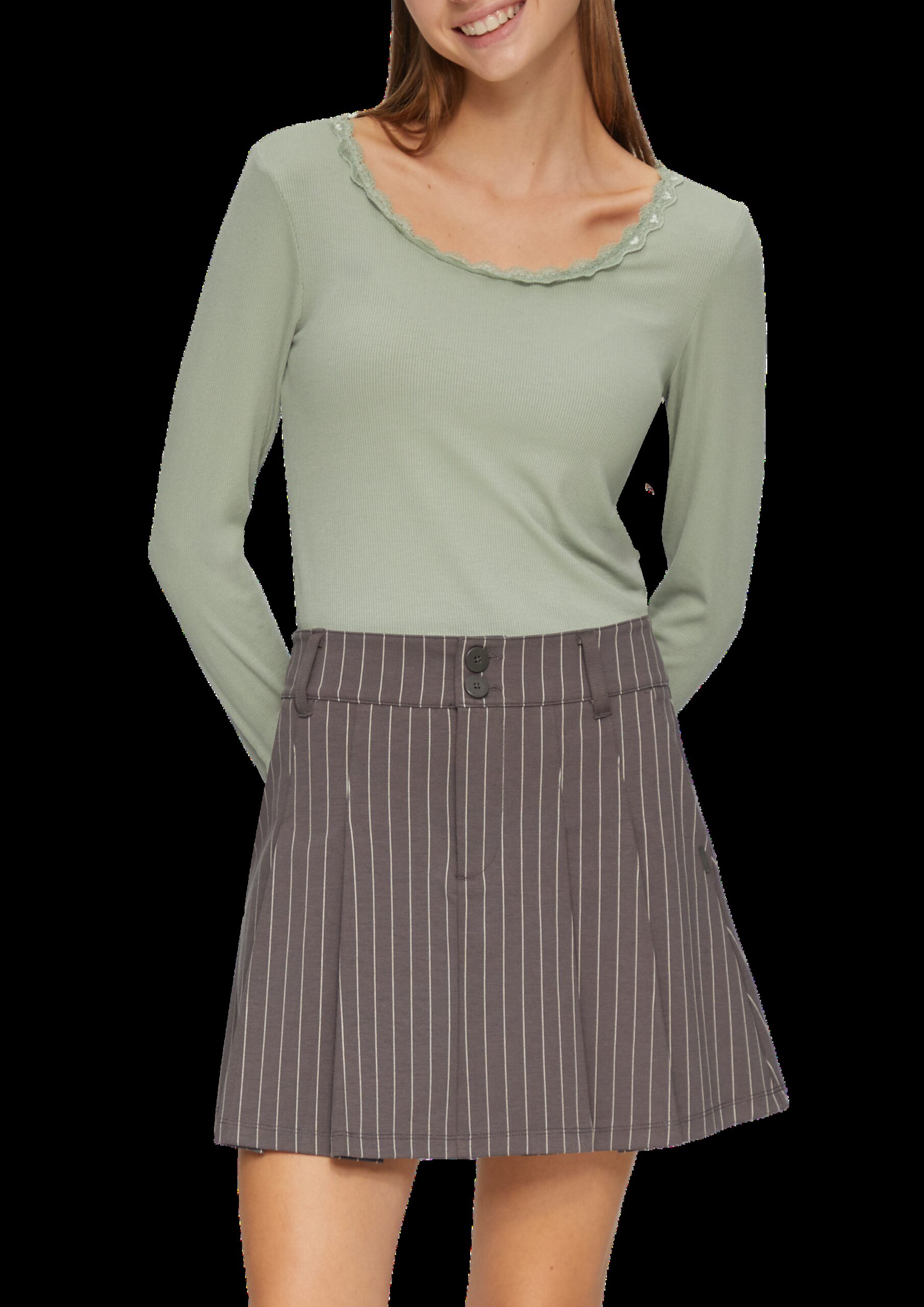 Rippshirt aus Viskosemix mit Spitzendetail