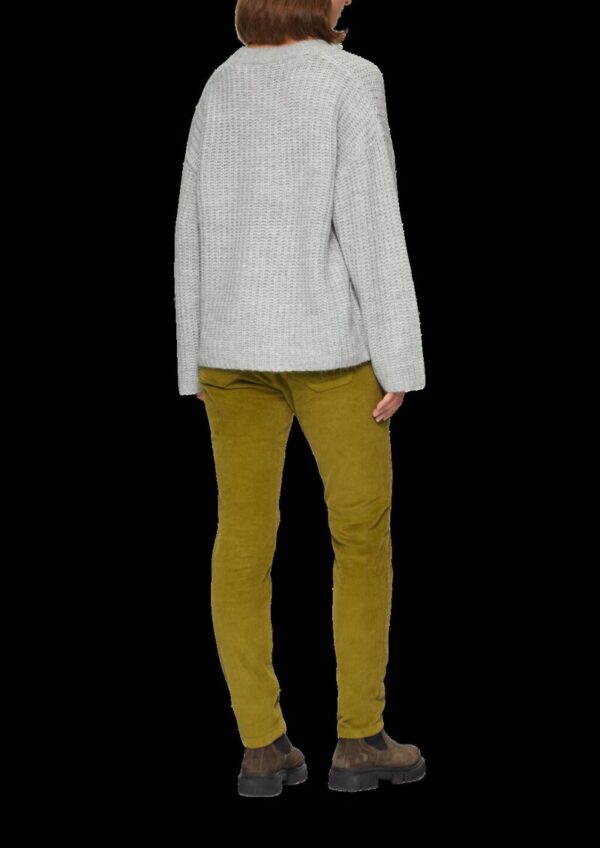 Leichter Wollpullover im Relaxed Fit