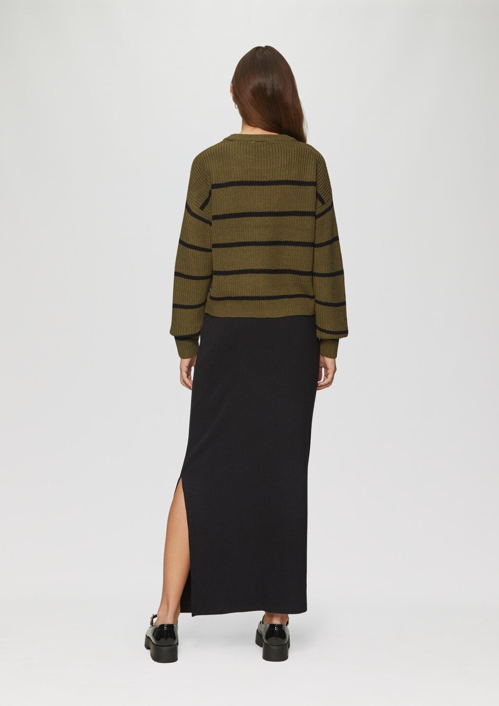 Strickpullover mit Ringeln