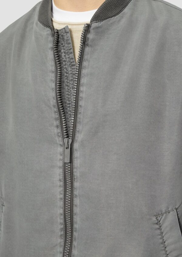 Gewaschene Bomberjacke mit Rippbündchen