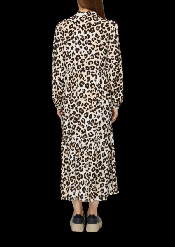 Langes Viskosekleid mit Leo-Muster und Volants