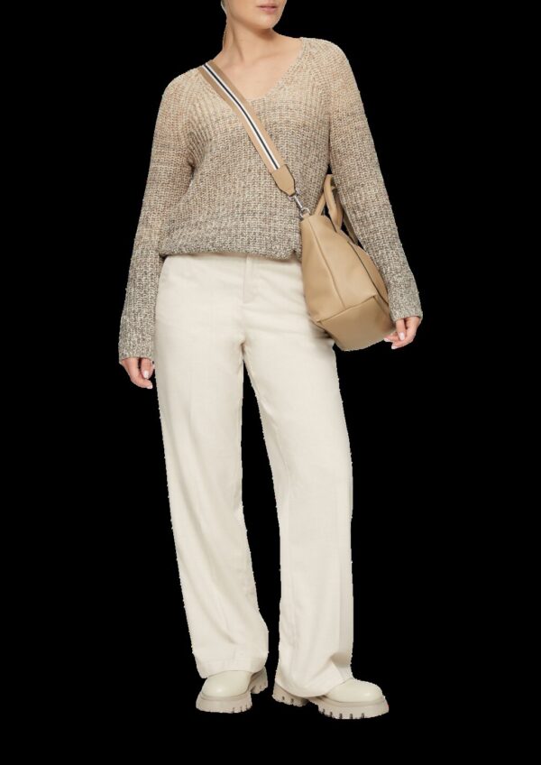 Strickpullover mit V-Ausschnitt