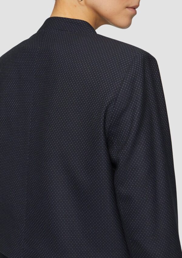 Fein gepunkteter Kurzblazer