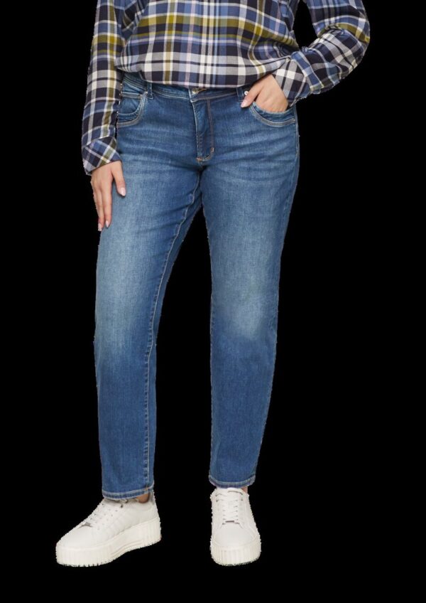 Jeans / Slim Fit / Mid Rise / Slim Leg