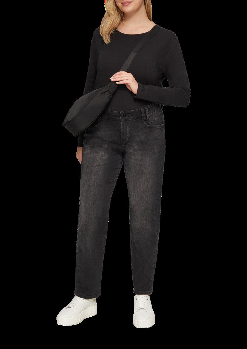 Jeans / Curvy Fit / Mid Rise / Slim Tapered Leg