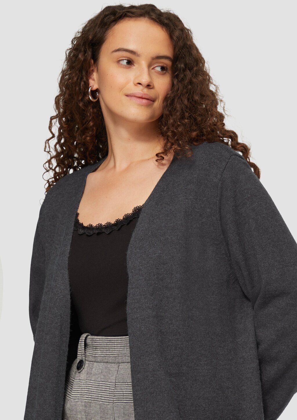 Lange Strickjacke aus Viskosemix