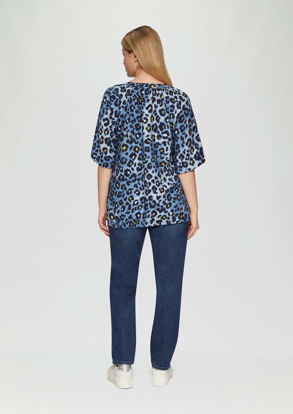 Bluse aus strukturierter Viskose