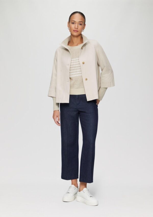 Leichte Übergangsjacke in A-Linie mit Strickbündchen