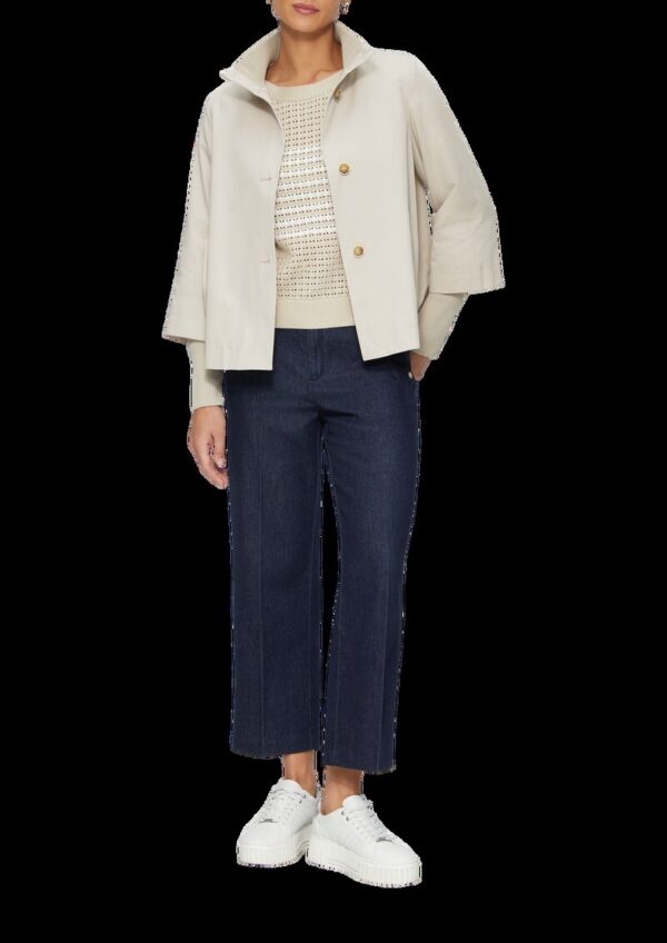 Leichte Übergangsjacke in A-Linie mit Strickbündchen